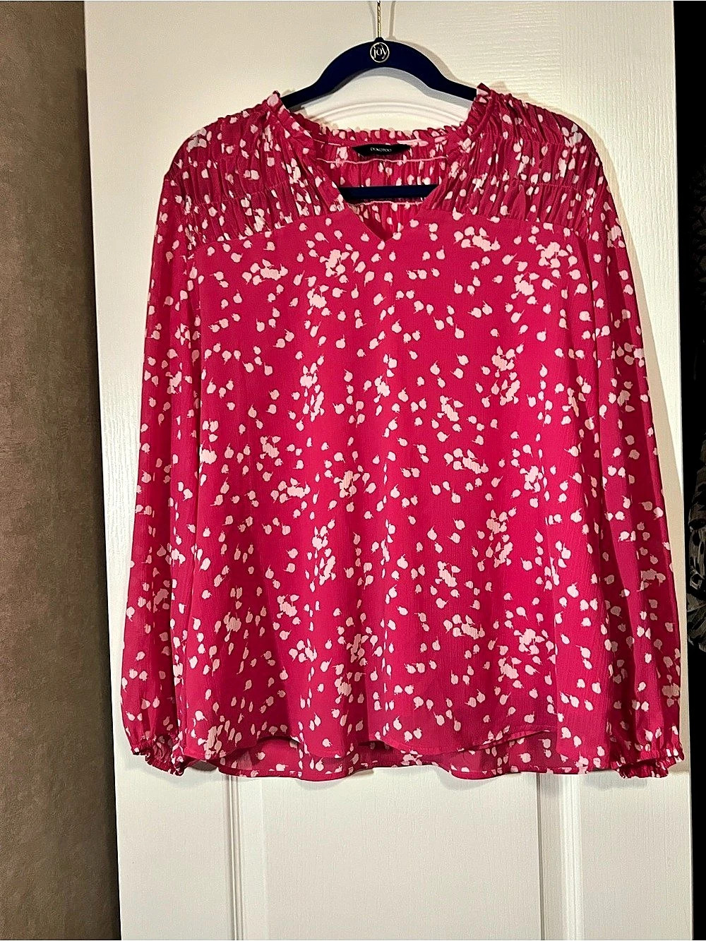Dokotoo Floral Blouse in Pink & White Like New